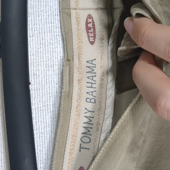 Tommy Bahama Men's 100%Silk Pleated Front Pants Khaki Color Size 42 - Picture 3 of 10
